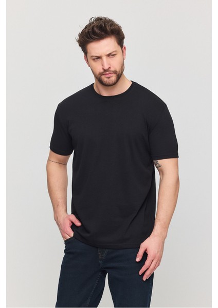 Erkek Pamuk Slim Fit Dar Kesim Bisiklet Yaka Basic Tişört