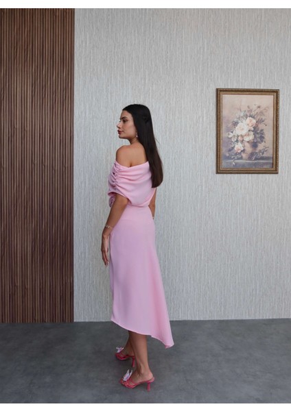 Drapeli Degaje Yaka Asimetrik Elbise fırsatları