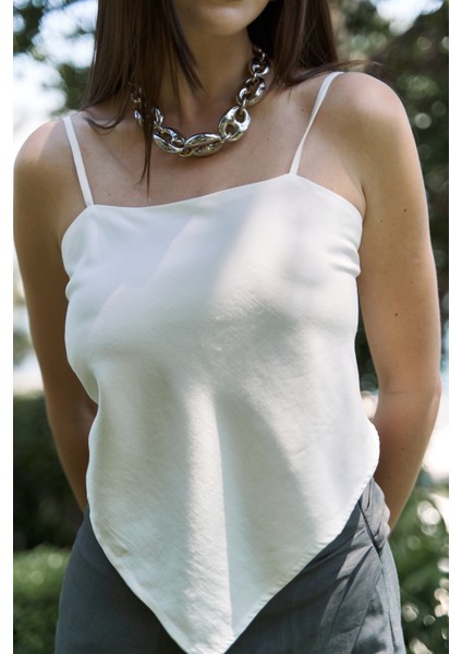 Alytih Üçgen Detay Ekru Crop