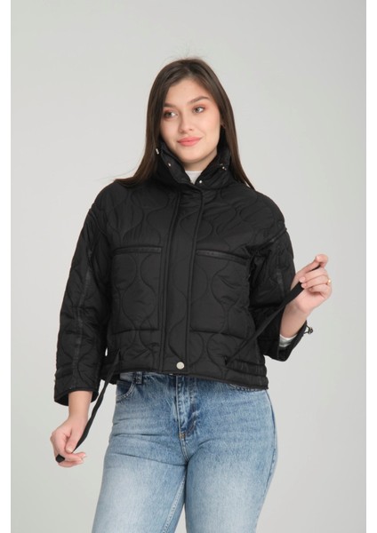 Kadın Kapitone Desenli, Kuşaklı ve Çift Cepli Spor Kısa Şişme Mont 8828 modelleri