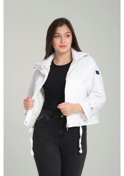 Kadın Kapitone Desenli, Kuşaklı ve Çift Cepli Spor Kısa Şişme Mont 8828 fiyatları