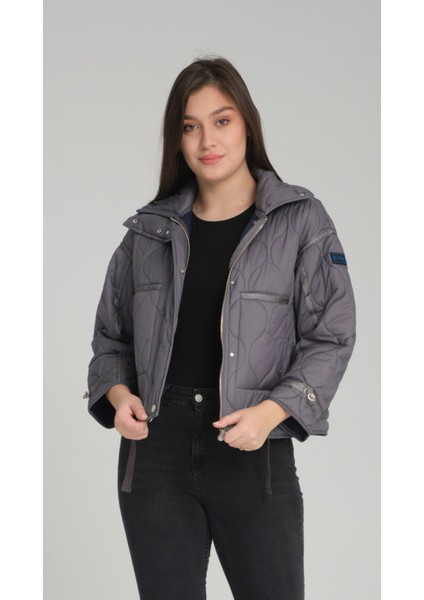 Kadın Kapitone Desenli, Kuşaklı ve Çift Cepli Spor Kısa Şişme Mont 8828 fırsatları