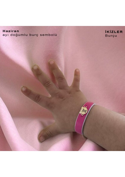 Haziran Ayı Doğumları İçin Pembe Derili Ayıcık Motifli 14 Ayar Altın Plakalı Hediye Bileklik-458AY