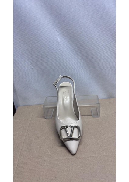 Kadın V Tokalı Topuklu Ayakkabı Siyah Arkası Açık Stiletto Günlük ve Özel Günler modelleri