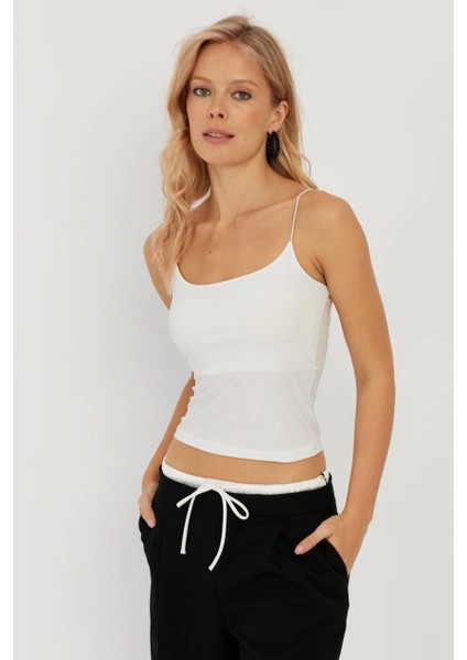 Kadın Beyaz İp Askılı Bluz GÇ154 fiyatları
