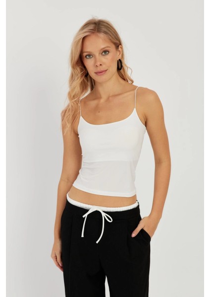 Kadın Beyaz İp Askılı Bluz GÇ154 modelleri