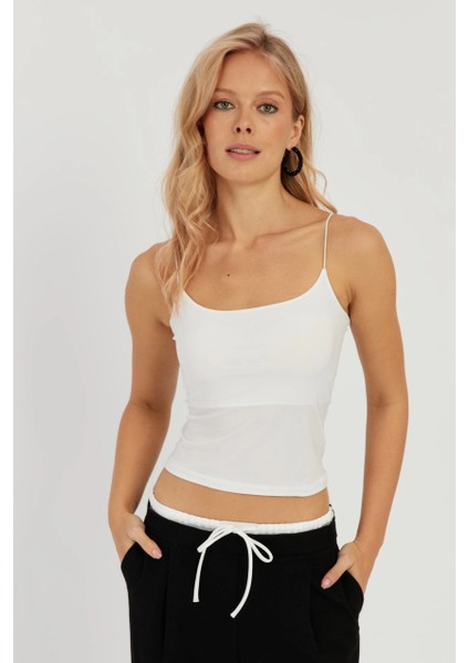 Kadın Beyaz İp Askılı Bluz GÇ154 fırsatları