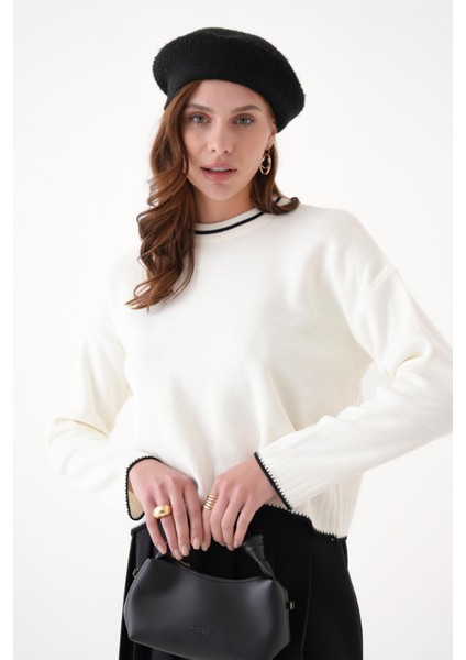 Çoban Dikiş Yakası Çizgili Triko Kazak