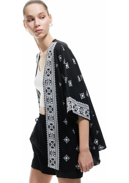 Viskon Yarım Kollu Etnik Kimono modelleri