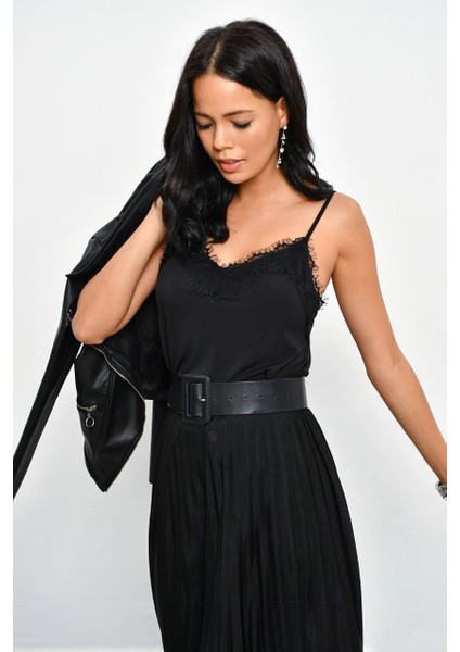 Kadın Siyah Dantelli Atlet LPP5008