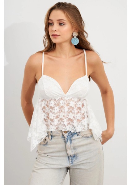 Kadın Beyaz Askılı Dantel Crop Bluz MTK13458 indirimleri