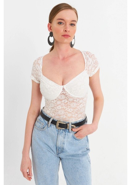 Kadın Ekru Kalp Yaka Tül Crop Bluz TPG05 fiyatları