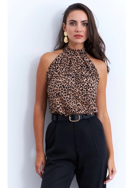 Kadın Camel-Siyah Halter Yaka Leopardesenli Bluz LPP1273