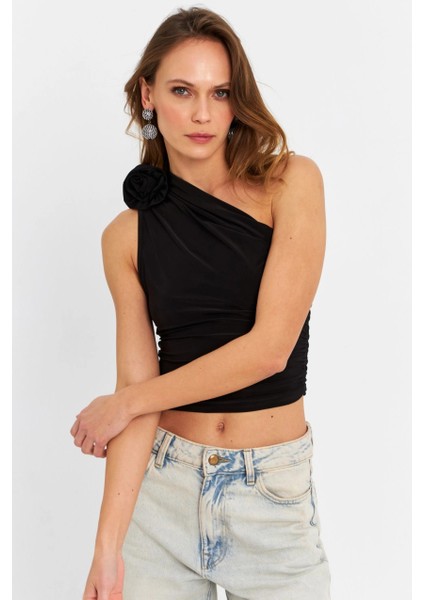 Kadın Siyah Gül Aksesuar Detaylı Crop Bluz ELT3925 fırsatları