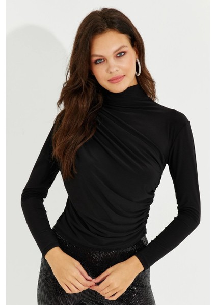 Kadın Siyah Drapeli Bluz LPP1226
