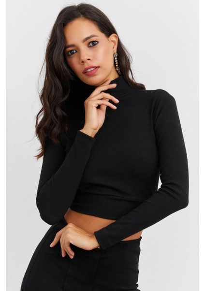 Kadın Siyah Sırtı Açık Crop Bluz EY1512 modelleri