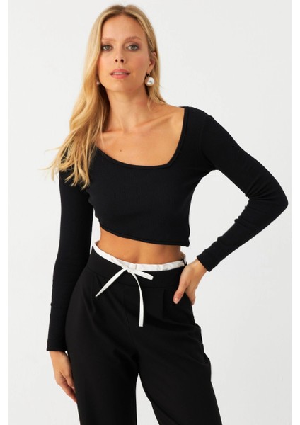 Kadın Siyah Asimetrik Crop Bluz EY2997 modelleri