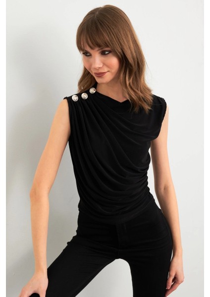 Kadın Siyah Düğme Detaylı Büzgülü Bluz LPP1205-1