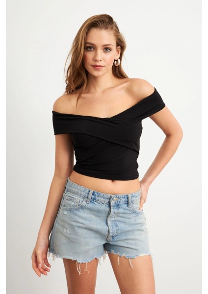 Kadın Siyah Madonna Yaka Crop Bluz VA101 fiyatları