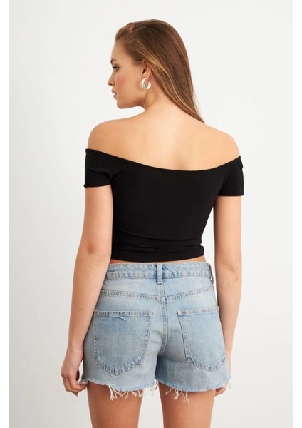 Kadın Siyah Madonna Yaka Crop Bluz VA101 modelleri