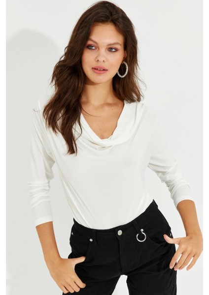 Kadın Ekru Degaje Yaka Bluz LPP1234 fiyatları