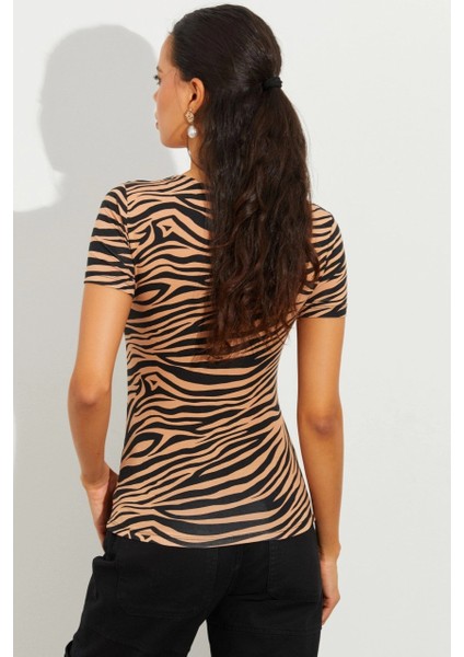 Kadın Camel-Siyah Kare Yaka Zebra Desenli Bluz LPP1221 indirimleri