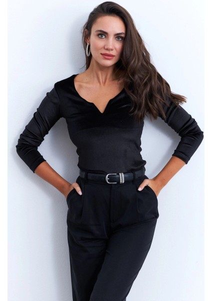 Kadın Siyah V Yaka Kadife Bluz EY2965 indirimleri