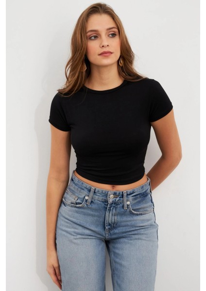Kadın Siyah Basic Kısa Kollu Bluz UG2444
