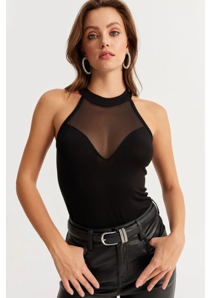 Kadın Siyah Üstü Tül Halter Yaka Bluz EY2922 fiyatları