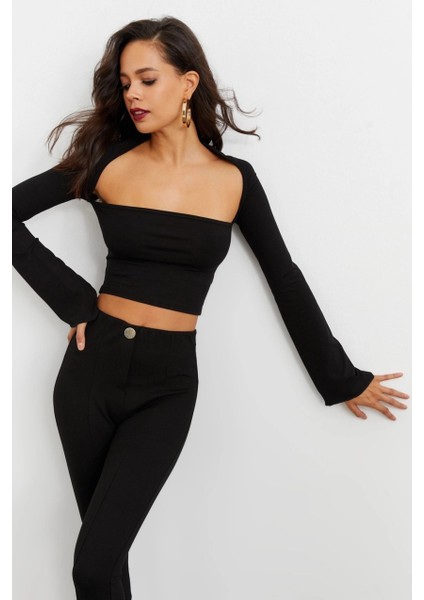 Kadın Crop Bluz Siyah Kare Yaka İnce Elastan Uzun Kol Slim Fit modelleri
