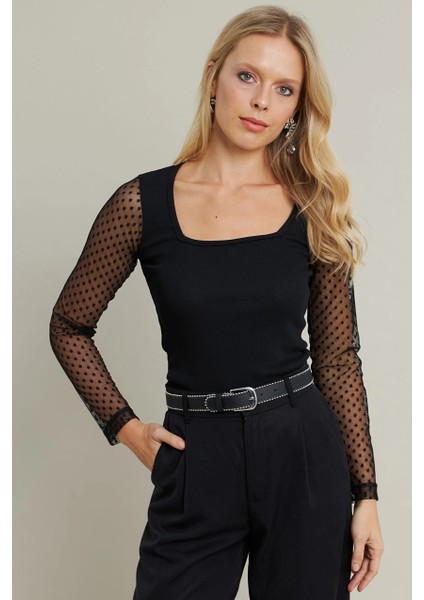Kadın Siyah Kolları Tül Kare Yaka Kaşkorse Bluz TF33 modelleri