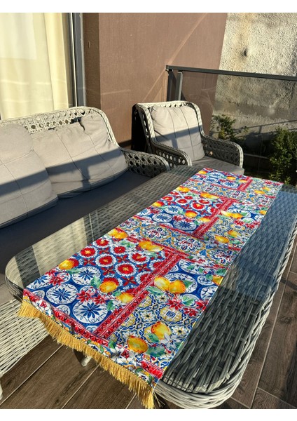 135X43 cm Seramik Motifler ve Limon Baskılı Püsküllü Runner fırsatları