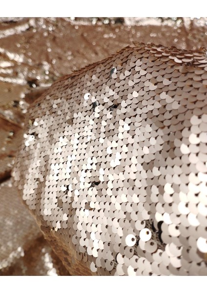 Somon Renkli Bir Tarafı Mat Bir Tarafı Parlak Çift Taraflı Pul Payet (En 130 cm x Boy 250 Cm)