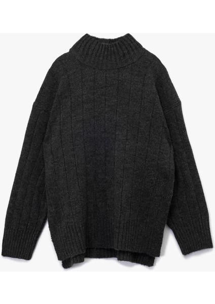 Uzun Kollu Dik Yaka Oversize Triko Kazak