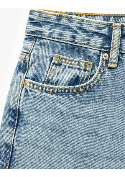 Pamuklu Düğmeli Cepli Normal Bel Crop Geniş Paça Jean Pantolon - Wide Leg Jean