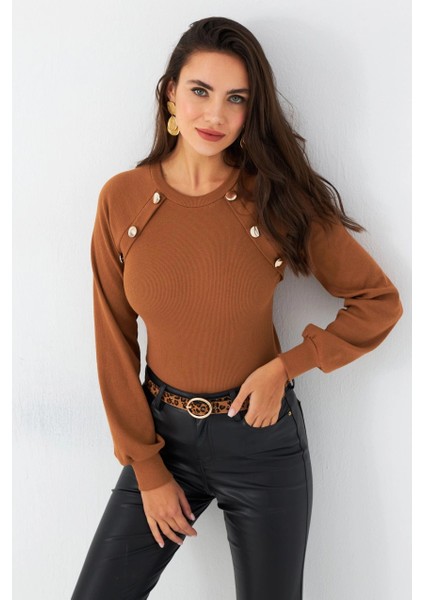 Kadın Camel Düğme Aksesuarlı Kaşkorse Bluz EY2946