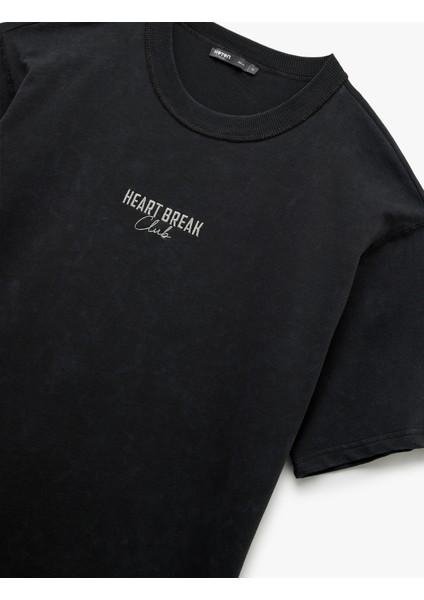 Pamuklu Kısa Kollu Bisiklet Yaka Baskılı Yıkamalı Oversize Tişört