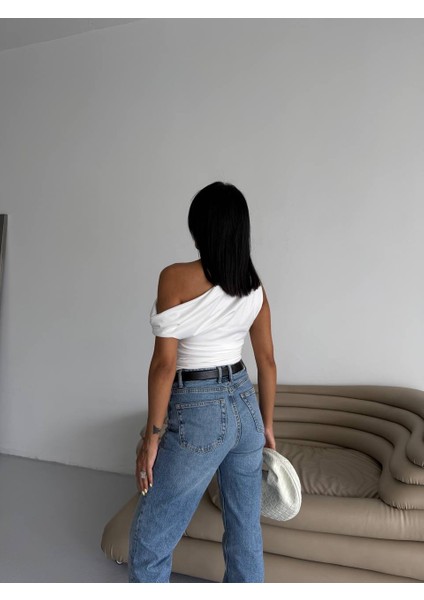 Kadın Düşük Omuzlu Yeni Sezon Bluz modelleri