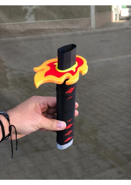 Elite Tanjiro Katana Sword Kılıç Demon Slayer 95 cm Katlanabilir Sağlam Plastik Açılıp Kapanabilen Katana 1 Adet modelleri