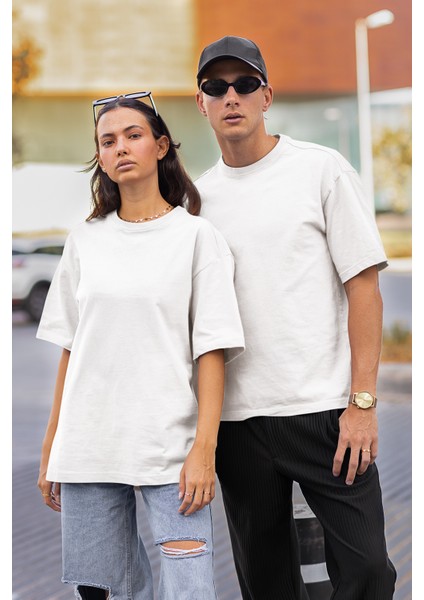 Oversize Relax Bisiklet Yaka Basic Beyaz Tişört / Rahat Kesim T-Shirt