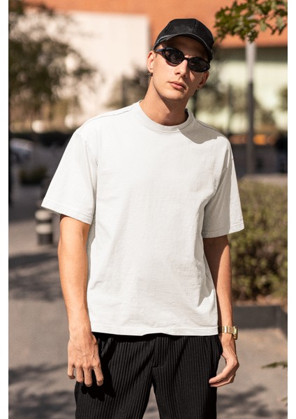 Oversize Relax Bisiklet Yaka Basic Beyaz Tişört / Rahat Kesim T-Shirt fiyatları