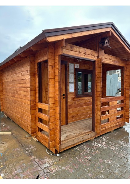 Taşınabilir Ahşap Ev – 17 M²
