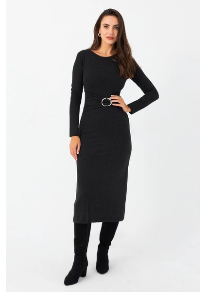 Kadın Antrasit Tokalı Midi Elbise EY2984 fırsatları