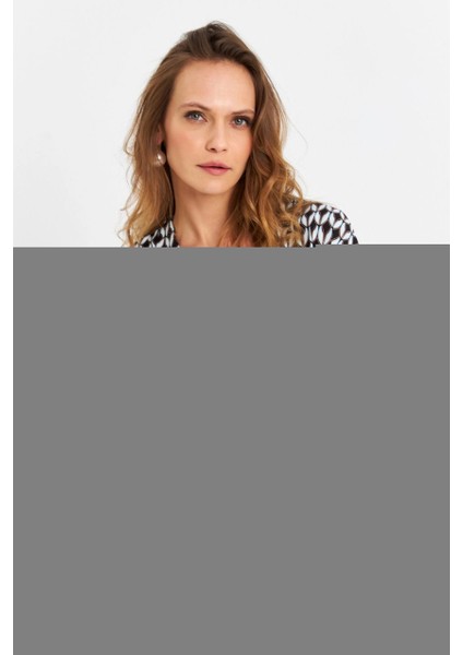 Kadın Multi V Yaka Salaş Bluz MLPP643 fiyatları