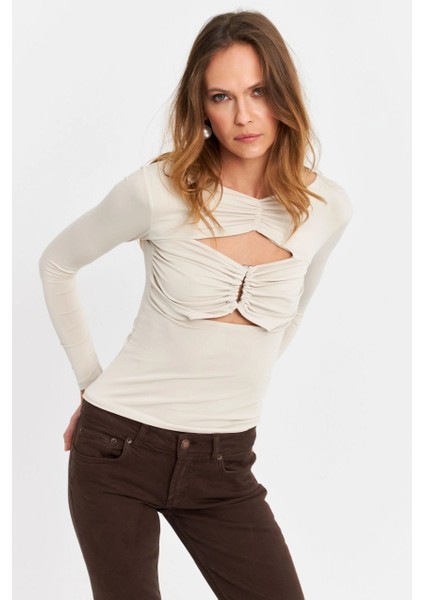 Kadın Vanilya Pencereli Aksesuarlı Bluz SB3046 modelleri