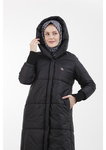 Trend Kapüşonlu Cep Detaylı Kapitone Oversize Siyah Kaban 22KT709 fırsatları