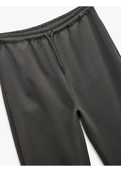 Beli Bağcıklı Cep Detaylı Jogger Eşofman Altı modelleri