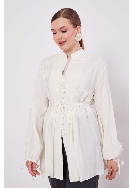 Ekru Düğme Detay Belden Bağlama Gömlek