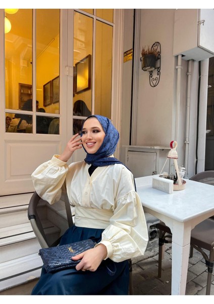 Kadın Tereyağ Sarısı Belden Oturtmalı Tasarım Gömlek Bluz modelleri