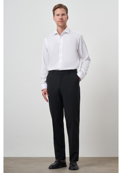Erkek Siyah Basic Dynamic Fit Pantolon
